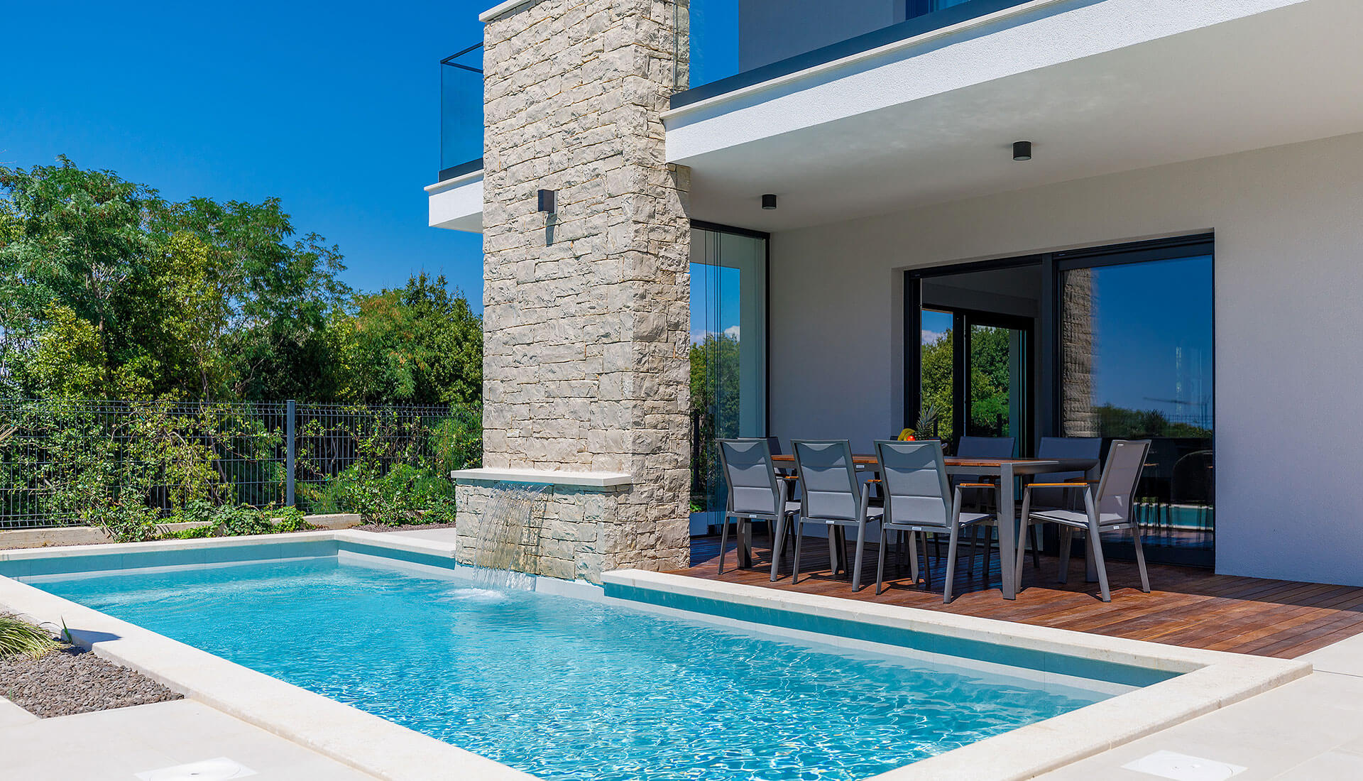 La compravendita di immobili può essere complessa e stressante. Io sono qui per renderla semplice per te.