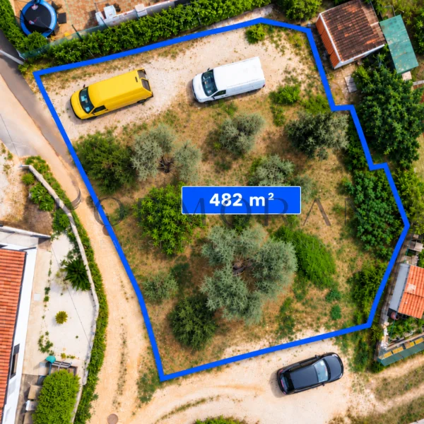 Građevinsko zemljište za prodaju u Umagu