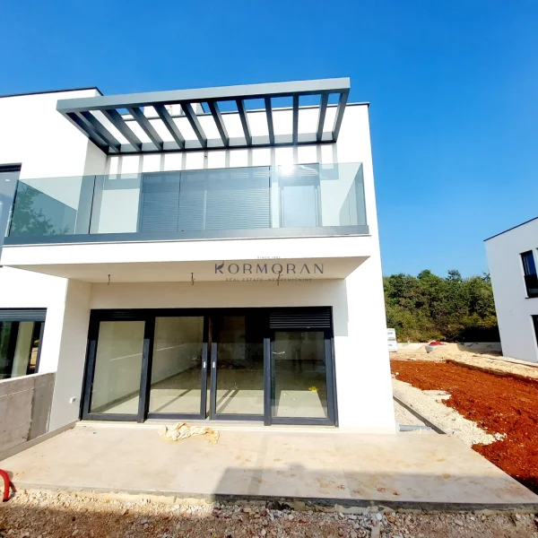 Casa bifamiliare Umag