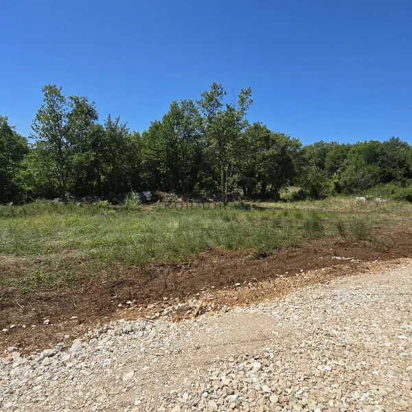 Stavbno zemljišče Brtonigla